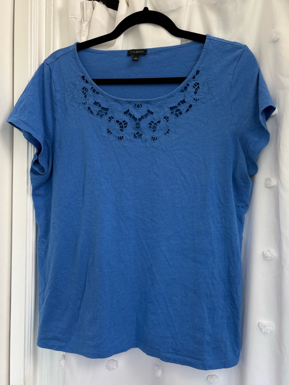 ⭐️$5 Bundle Sale⭐️ Talbots Blue Scoop Neck Tee